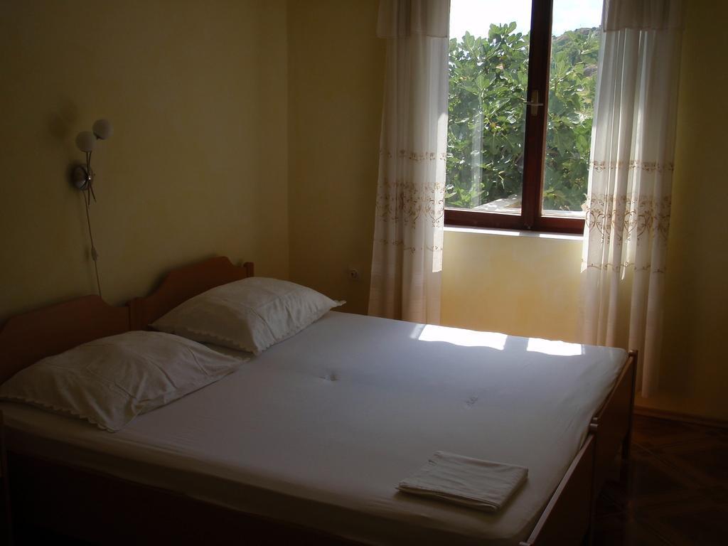 Apartments Ariana Pag Town Zimmer foto